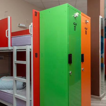 Llanes Hostel リャネス