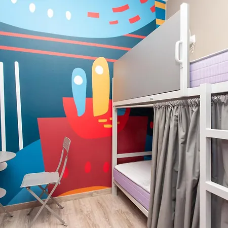 Albergue Llanes Hostel *