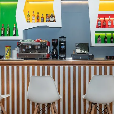 酒店 Llanes Hostel